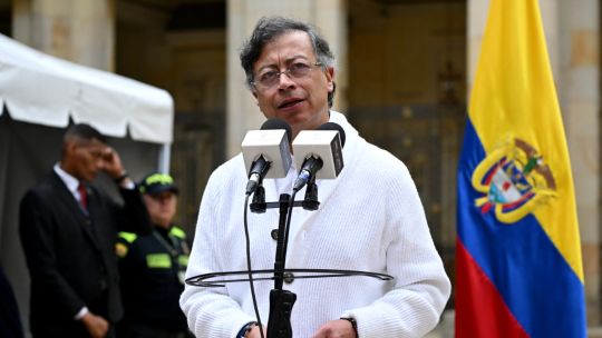 Elecciones en Colombia: una encuesta muestra paridad entre el sucesor de Petro y el “Milei colombiano”
