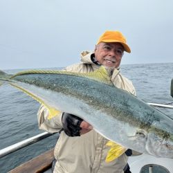 Limones en la costa de Mar del Plata.