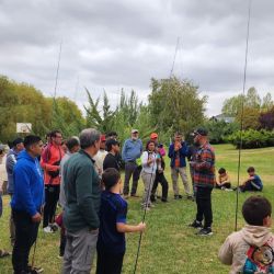En los últimos años, Neuquén ha sido reconocida por el trabajo sostenido en capacitación, promoción y desarrollo de la pesca deportiva, generando espacios formativos que permiten que nuevos pescadores se incorporen a la actividad y que otros puedan profesionalizar su práctica. 