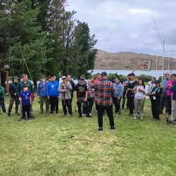 En los últimos años, Neuquén ha sido reconocida por el trabajo sostenido en capacitación, promoción y desarrollo de la pesca deportiva, generando espacios formativos que permiten que nuevos pescadores se incorporen a la actividad y que otros puedan profesionalizar su práctica. 