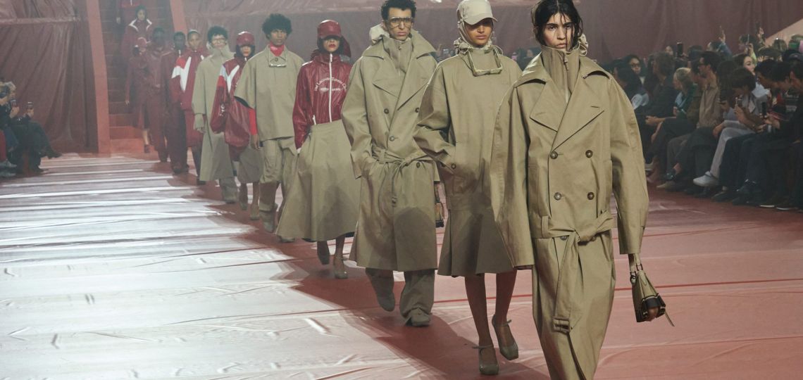 Lacoste Fall-Winter 2026/27: la herencia deportiva reinterpretada en París