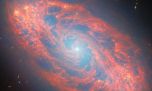 El James Webb descubrió una particular y lejana galaxia espiral