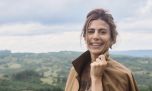 Juliana Awada marcó la vuelta del estilo distressed con un look fashion que combina tendencia y clásicos