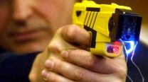 Video: así usan las pistolas Taser en Santa Fe