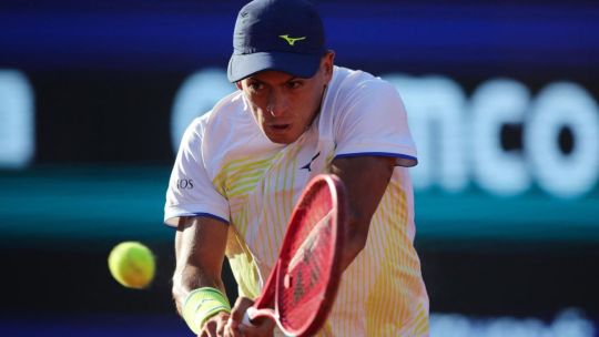 Sebastián Báez y Juan Manuel Cerúndolo eliminados de Wimbledon: sangría de tenistas argentinos en el primer día