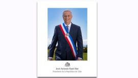 Las polémicas de José Antonio Kast, flamante presidente de Chile: padre nazi y escudo pinochetista