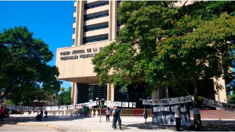 Condena a represores