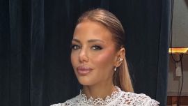 Evangelina Anderson marcó tendencia con un minivestido de cuero marrón