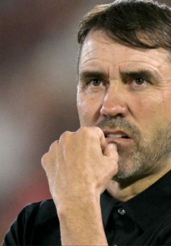 Eduardo Coudet dirigiendo a River Plate