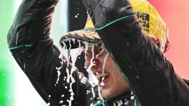 Chicos grandes en Shangai: Kimi Antonelli fue al champán por primera vez y Colapinto consiguió un puntito 2026