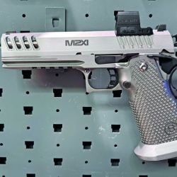 A la caza del lomo plateado en revista Weekend de abril.