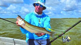 A la caza del lomo plateado en revista Weekend de abril.