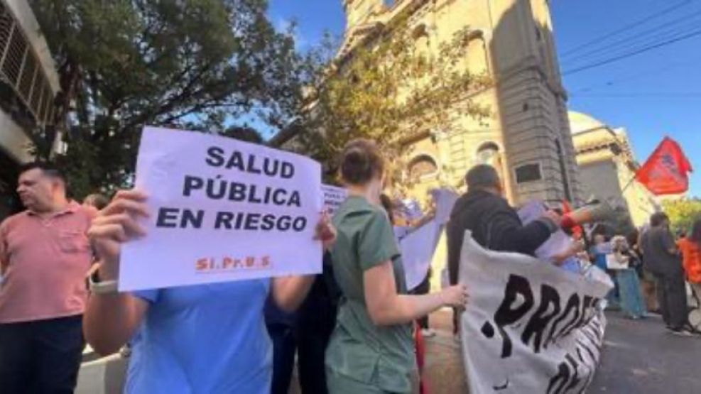 Paro de los medios del Hospital Nacional de Clínicas de Córdoba y de la Maternidad Nacional 