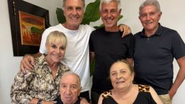 Así fue el íntimo festejo del cumpleaños número 88 de Carlos Bilardo con Claudia Villafañe presente