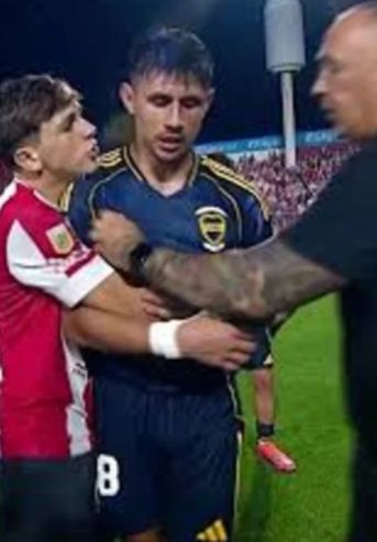 El momento del abrazo del menor con Bareiro