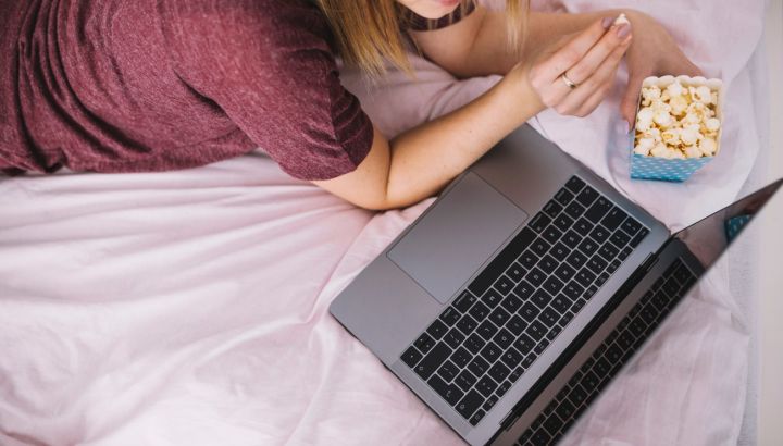 Cine a costo cero: los 5 aspectos clave de las plataformas de streaming gratuitas