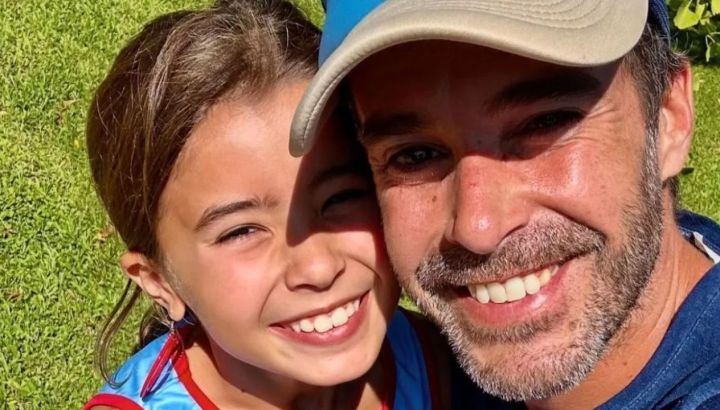 La emoción de Nicolás Cabré al reencontrarse con su hija Rufina tras tres meses separados