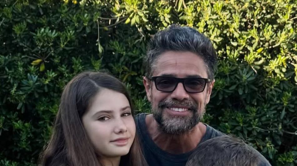 El sentido mensaje que recibió Luciano Castro de su hija, Esperanza, en un día muy especial: "La persona más importante"