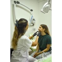 Implantes Dentales: Una Solución Moderna para la Salud Bucal