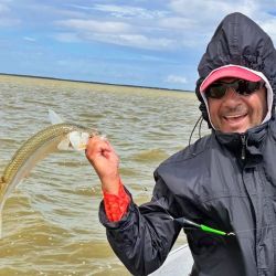 La llegada del otoño no impide buenos resultados de pesca en gran parte del país.