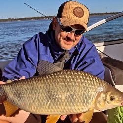La llegada del otoño no impide buenos resultados de pesca en gran parte del país.