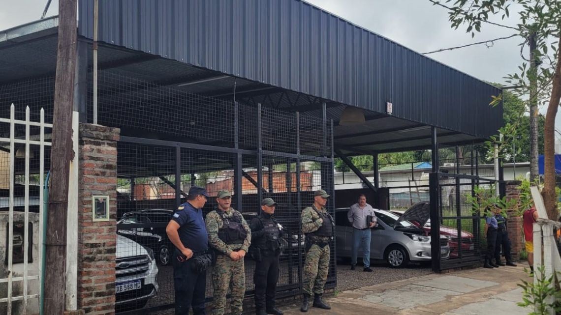 Recuperan terreno usurpado en la zona del parque Mitre: la Justicia de Corrientes ordenó el desalojo