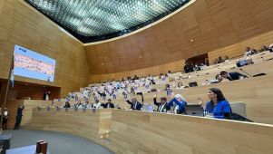 Momento de votación en la sesión de la Unicameral