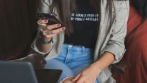 Caso de manipulación de imágenes con inteligencia artificial