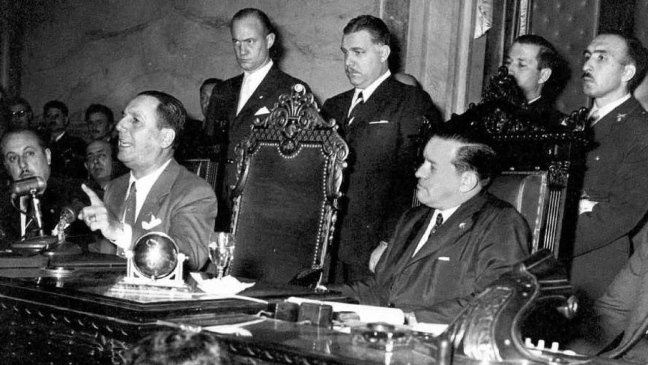 Perón | Foto:CEDOC