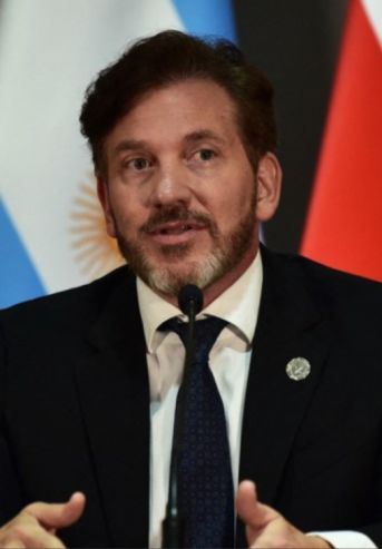 Alejandro Domínguez