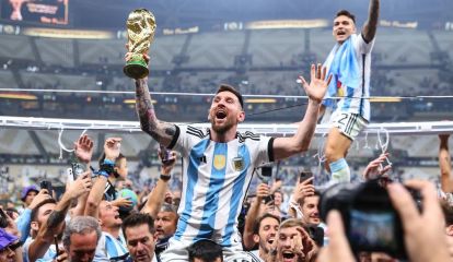 Lionel Messi levantó la Copa del Mundo