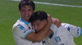 Racing le ganó a Belgrano en Córdoba.