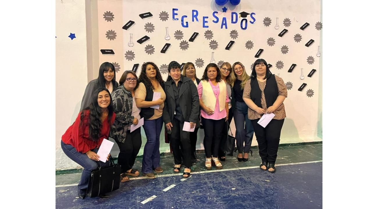 El renacimiento de la aguja: Carla Ciafardini y el lujo de crear con las manos