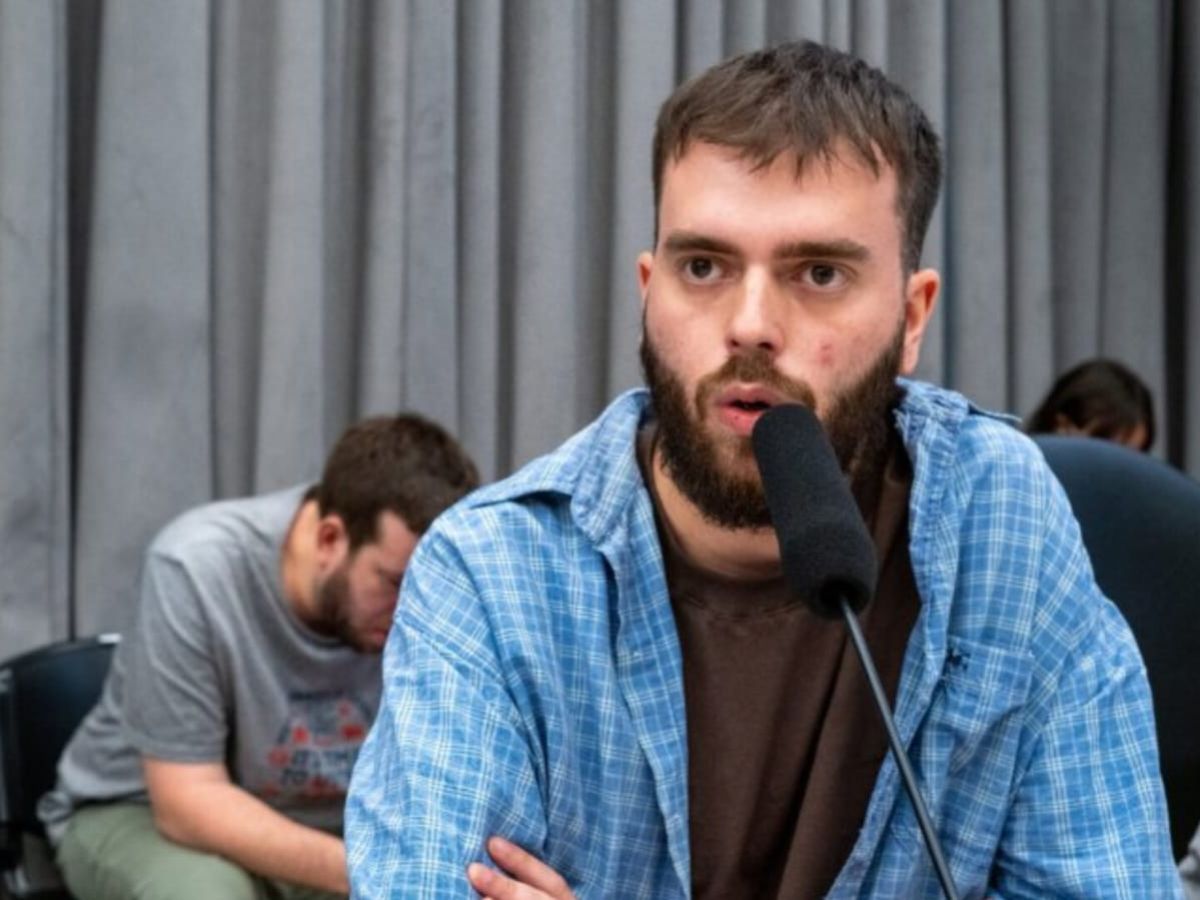 Luca Bonfante, Secretario General del CEFyL – UBA: “La UBA estaría dejando tiradas al resto de las universidades”