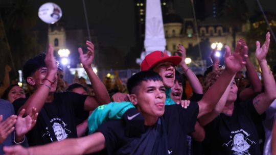 Plaza de Mayo Hosts Vigil for Argentina's Disappeared