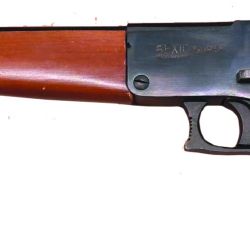 Las marcas que poblaron el campo, el polígono y las policías.