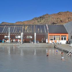 Pesca de truchas en Copahue.