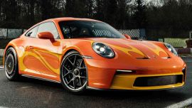 Porsche 911 S/T Sonderwunsch: el renacer artístico del icónico "Rojo Phoenix"