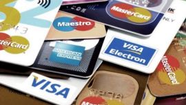 Tarjetas rojas: baja la pobreza, pero la morosidad familiar es la más alta desde 2004