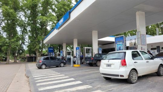 La nafta volvió a subir en Chaco y algunos combustibles ya rozan los $2.500 por litro