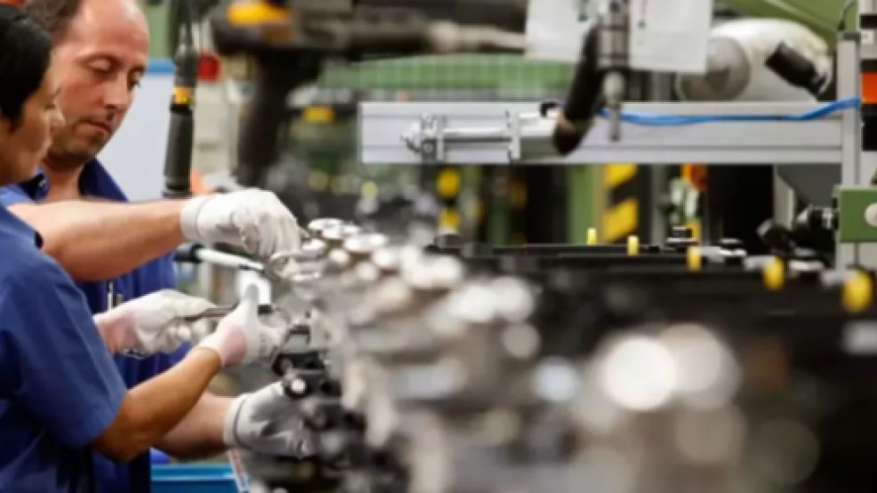 El empleo "en negro" aumentó a 376.000 trabajadores.