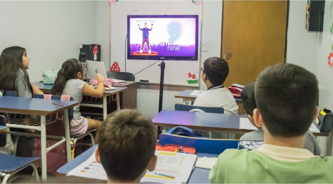 Aprendé inglés comunicativo, el inglés que te abre el mundo…