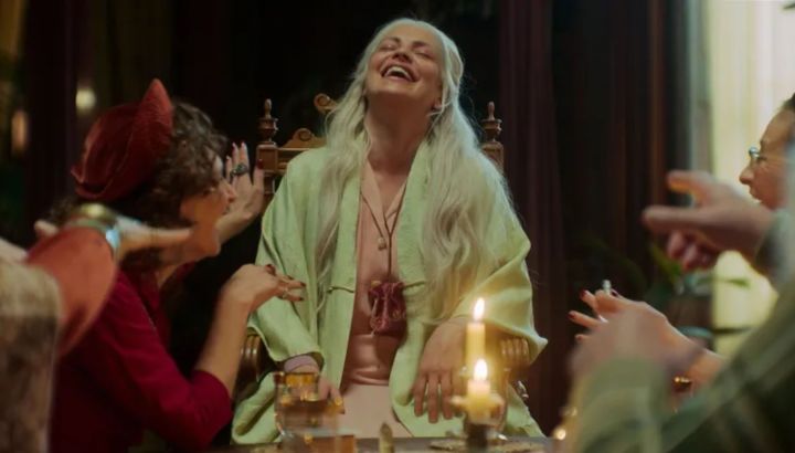 Prime Video lanzó el primer tráiler de "La Casa de los Espíritus" protagonizada por Dolores Fonzi