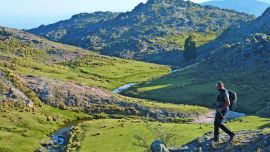 Días de relax en La Cumbrecita, combinados con la aventura de saltos en tirolesa.