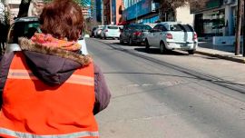 El sistema que convierte a jubilados y personas vulnerables en naranjitas formales: así funciona en Carlos Paz