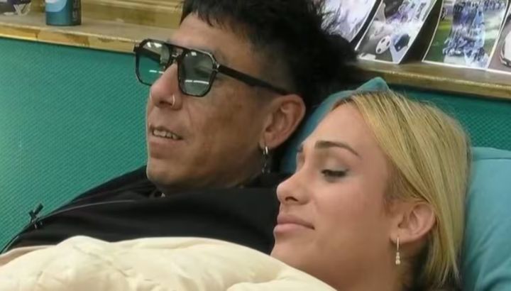 Brian Sarmiento y Danelik Galazán se besaron en Gran Hermano Generación Dorada