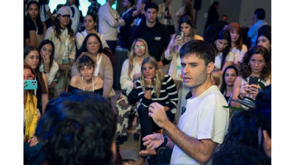 Del ingeniero sin rumbo al coach con dos millones de seguidores: la historia detrás del Método FARO de Nico Grupe