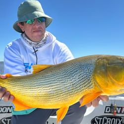 A solo 160 kilómetros de Capital Federal, Villa Paranacito ofrece jornadas inolvidables para quienes buscan acción, técnica y contacto pleno con la naturaleza.