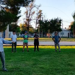 En apenas dos años, más de 1.960 personas participaron de las capacitaciones en las que cada aficionado no solo aprende a lanzar, sino también a cuidar. 