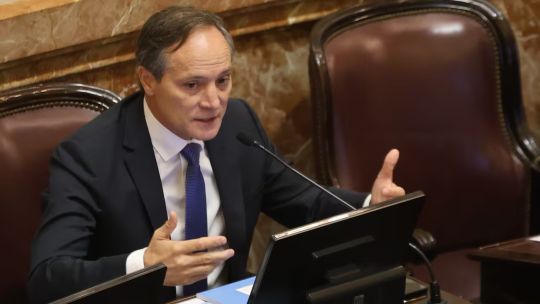 Camau Espínola apuntó contra las demoras de Nación: 